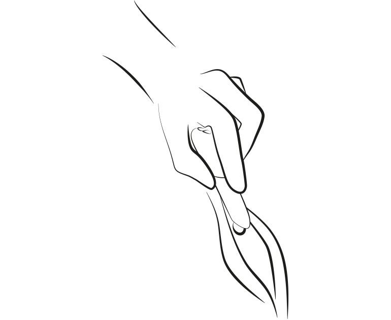 Positionnez Tango X sur votre clitoris ou d’autres zones érogènes et savourez les vibrations profondes.